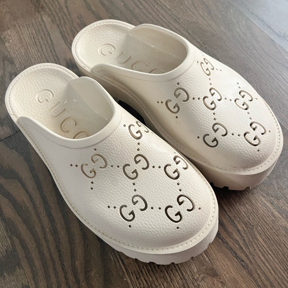 Authentic Gucci Perforated Clog Size 39